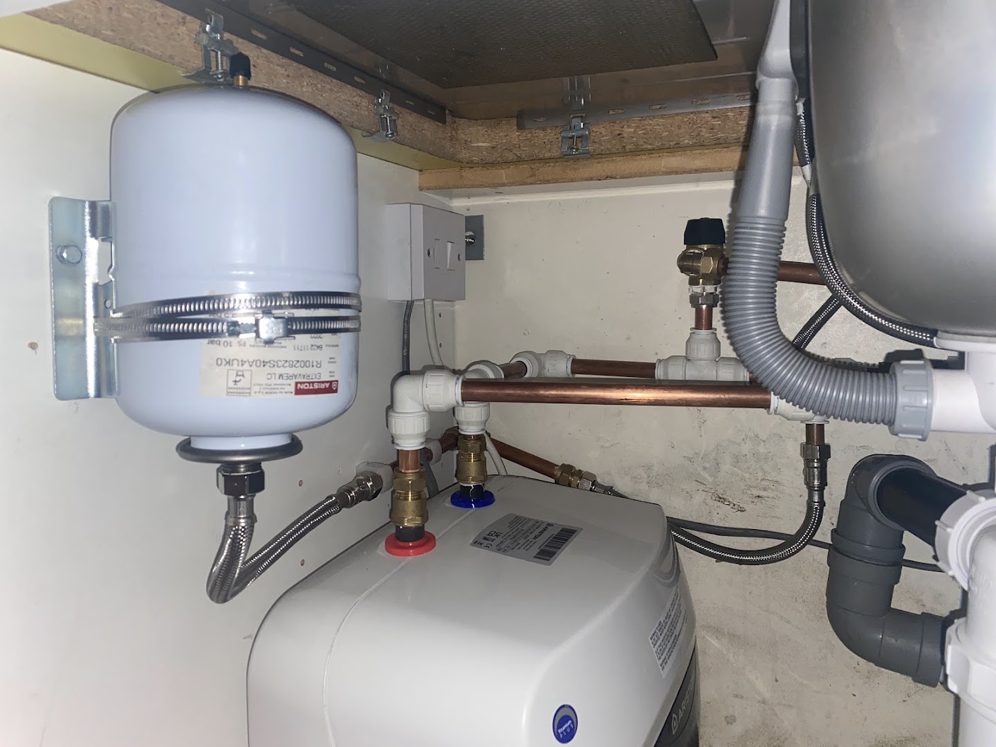Rob West Plumbing And Handyman — Photos 1